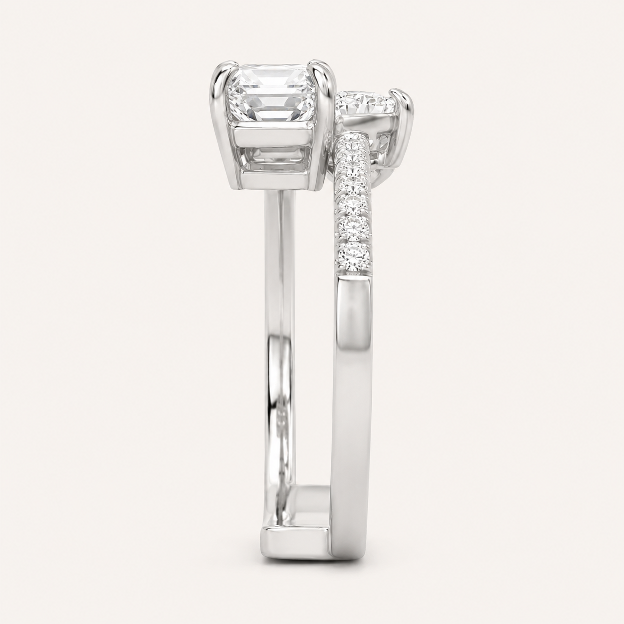 1.50 CT Emerald And Pear Cut Lab Grown Diamond Toi et Moi Ring
