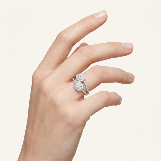1.00 CT Oval Cut Lab Grown Diamond Accented Toi et Moi Ring