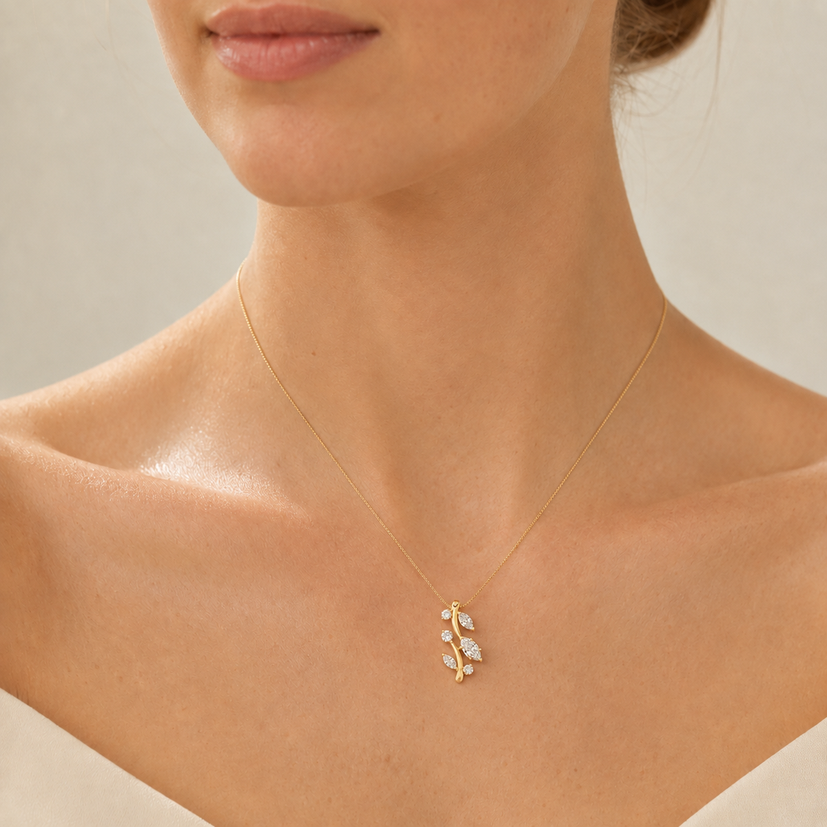 1.5CT Marquise Cut Lan Grown Diamond Leaf Motif pendant Necklace