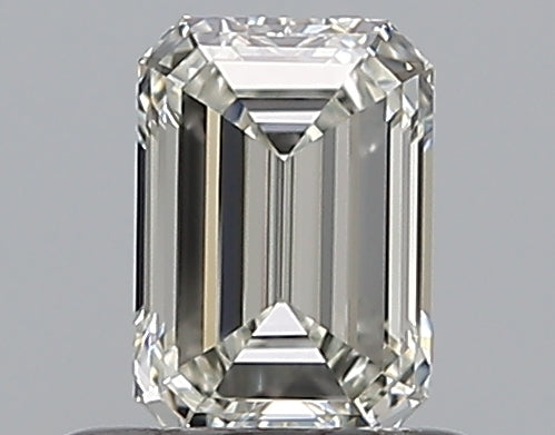 0.59CT EMERALD IF I WH