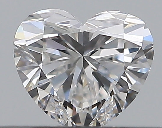0.30CT HEART VS1 D WH