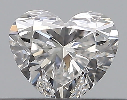 0.30CT HEART VS1 E WH