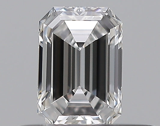 0.32CT EMERALD VVS1 E WH