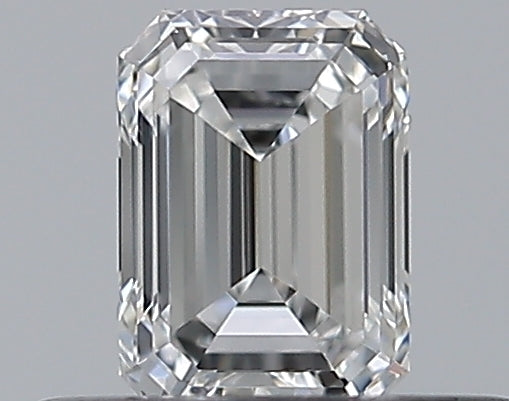 0.32CT EMERALD VVS1 E WH