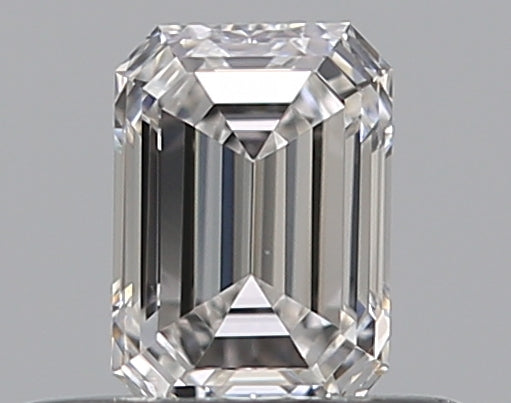 0.36CT EMERALD SI1 E WH