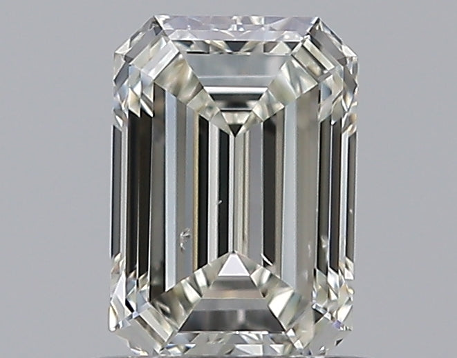0.68CT EMERALD SI1 J WH
