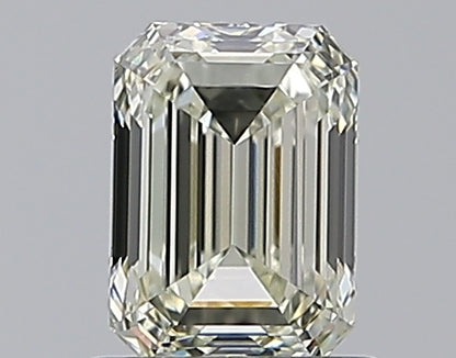 0.90CT EMERALD VVS1 M WH