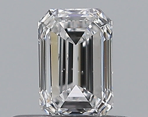 0.35CT EMERALD SI1 D WH