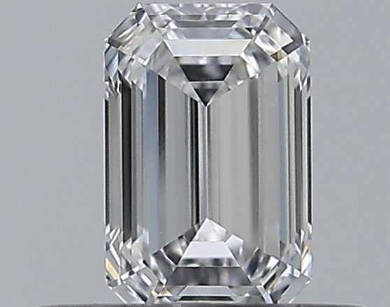 0.37CT EMERALD SI1 D WH