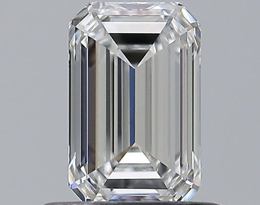 0.69CT EMERALD VVS1 G WH
