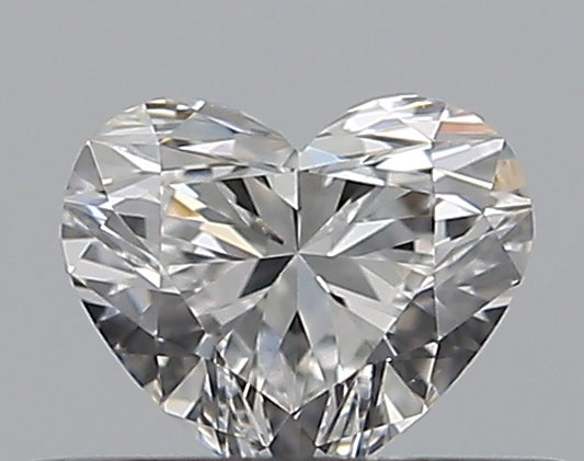 0.31CT HEART VS2 D WH