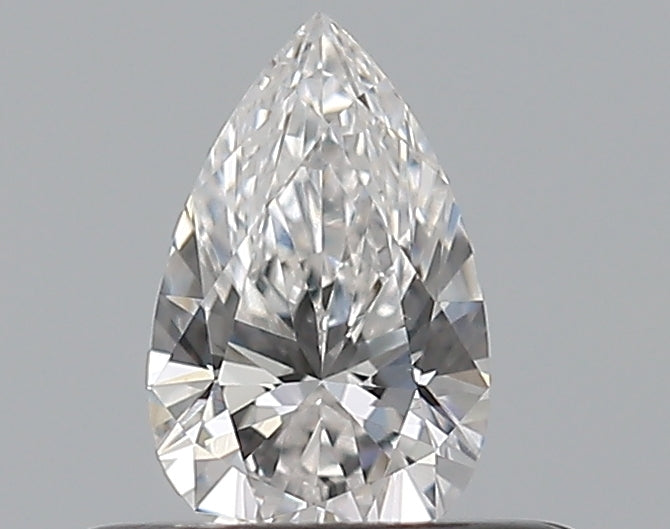 0.32CT PEAR VS2 E WH