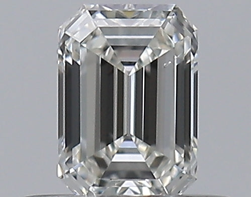0.30CT EMERALD SI1 G WH