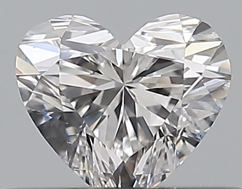 0.30CT HEART VS1 E WH