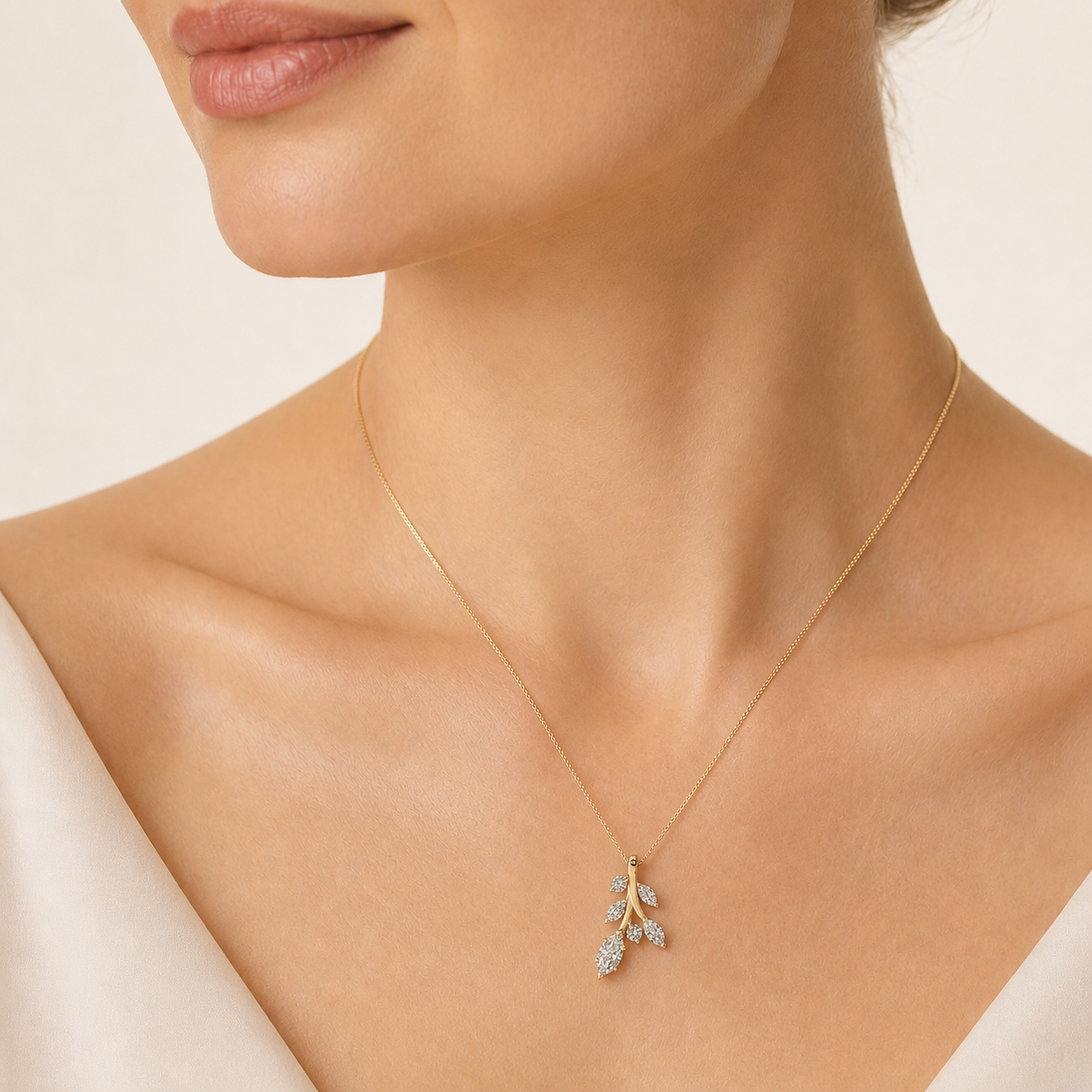 1.5CT Marquise Cut Lan Grown Diamond Leaf Motif pendant Necklace