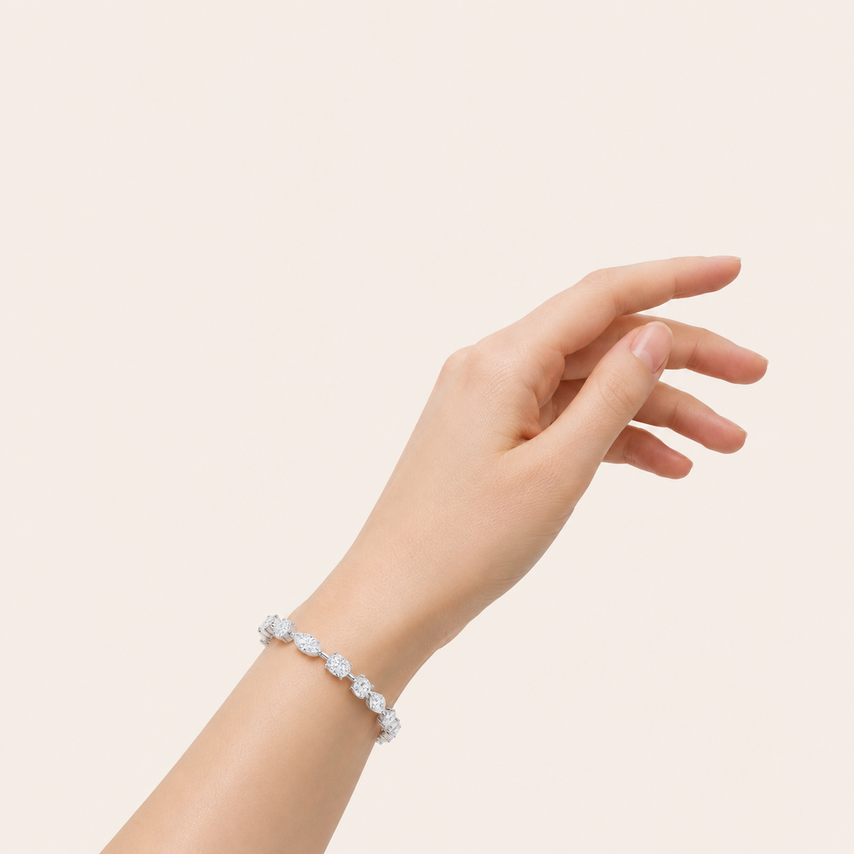 5CT Multistone Lab Grown Diamond East & West Bracelet