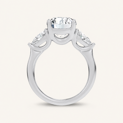 3.80CT Round Cut Diamond Diamond Three stone Ring