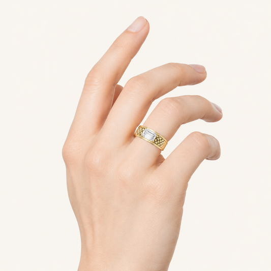 2CT Radiant Cut Diamond Ring