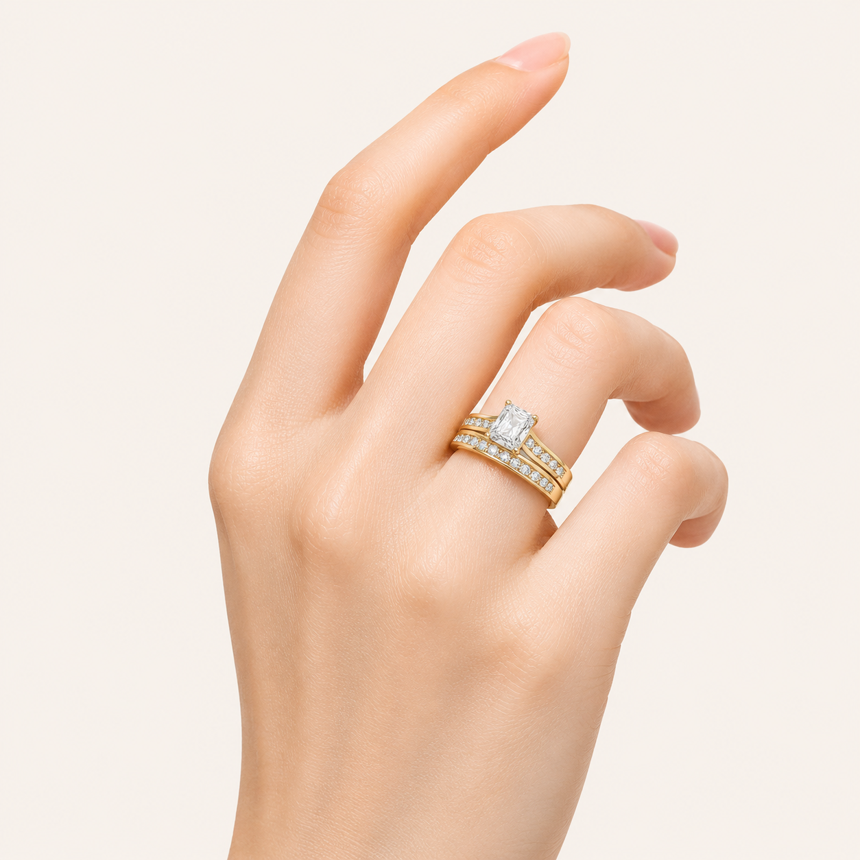 2CT Radiant Cut Lab Grown Diamond Bridal Set