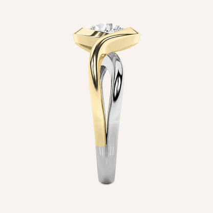 2CT Round Cut Lab Grown Diamond Solitaire Engagement Ring