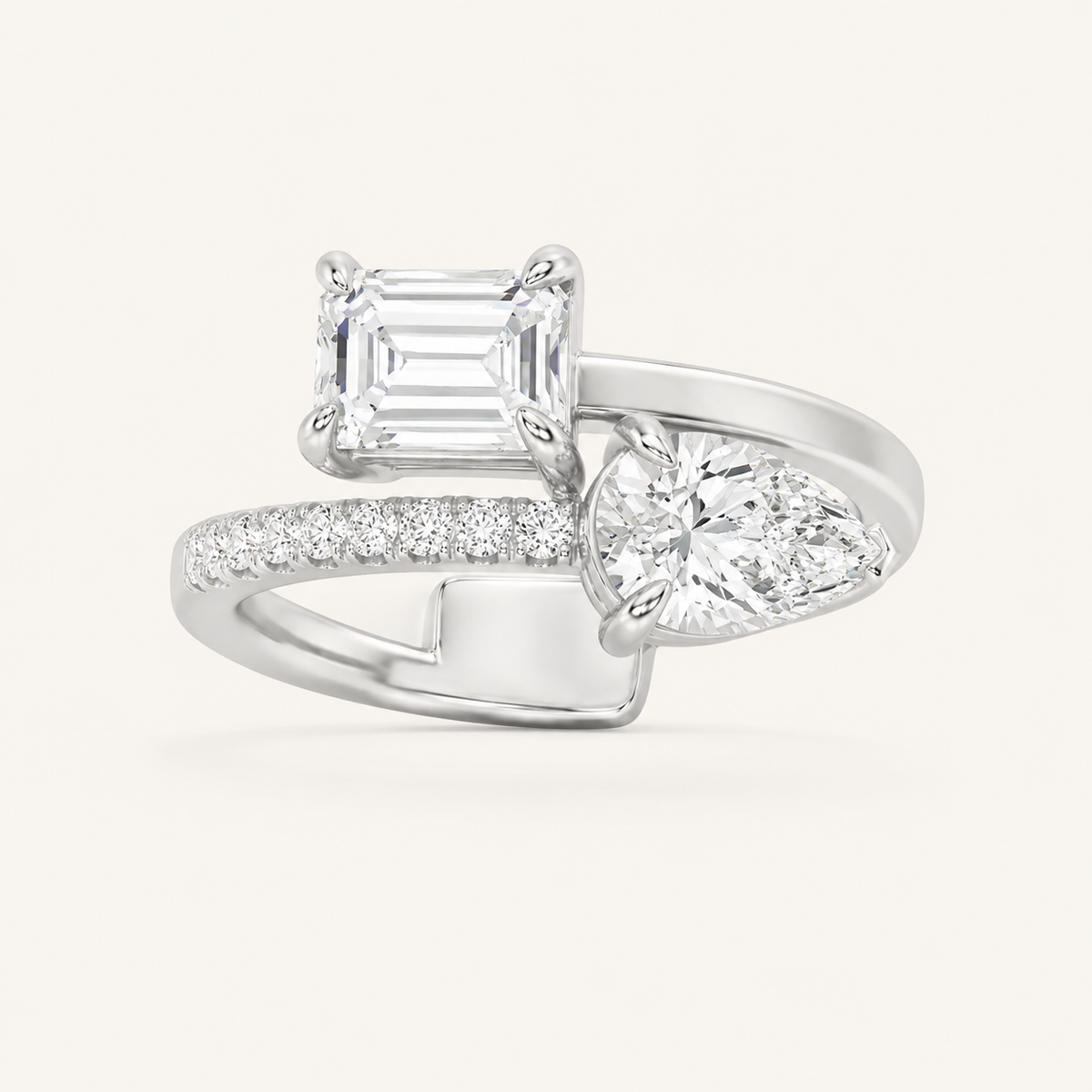 1.50 CT Emerald And Pear Cut Lab Grown Diamond Toi et Moi Ring
