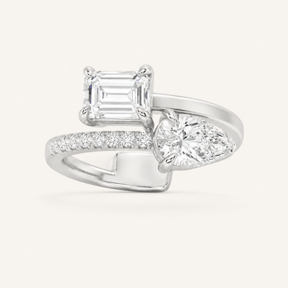 1.50 CT Emerald And Pear Cut Lab Grown Diamond Toi et Moi Ring