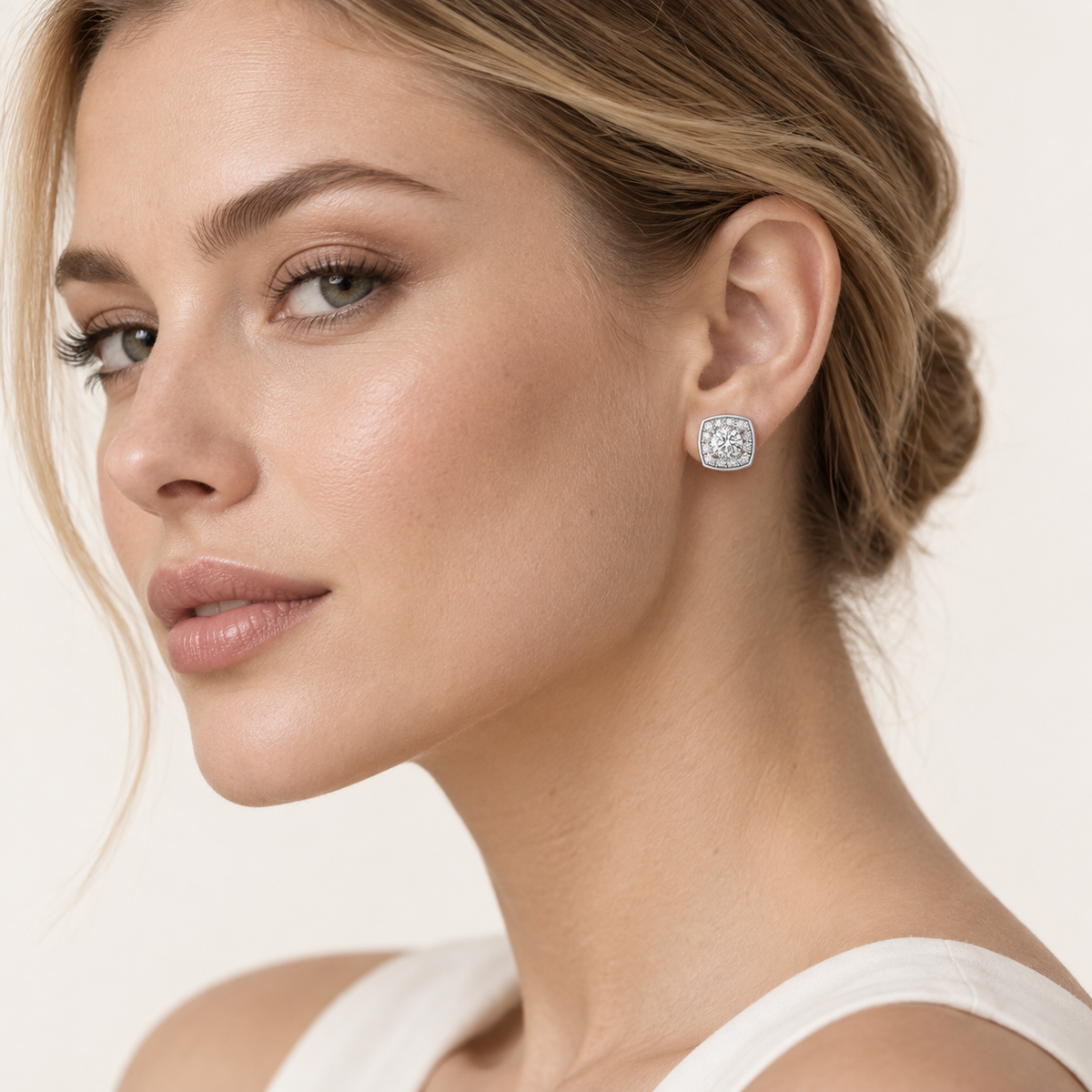 1CT Round Cut Lab Grown Diamond Halo Stud Earrings