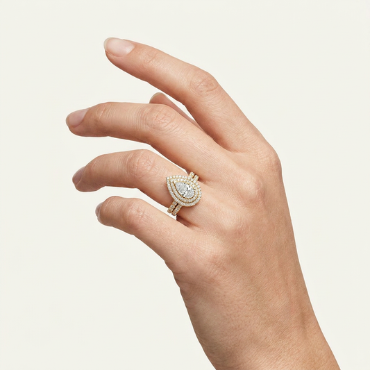 2 CT Pear Cut Lab Grown Diamond Bridal Set Ring
