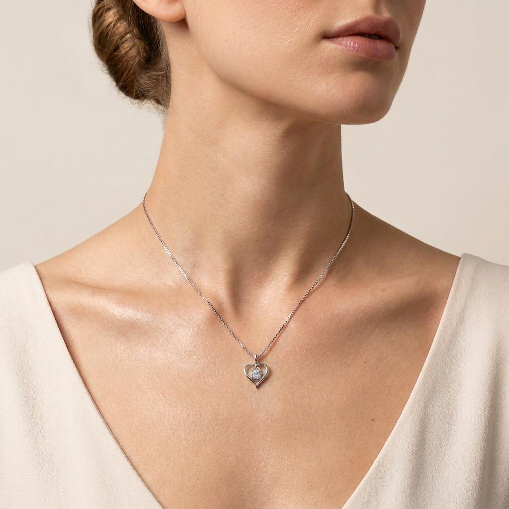 1.5CT Round Cut Lab Grown Diamond Pendant Heart Necklace