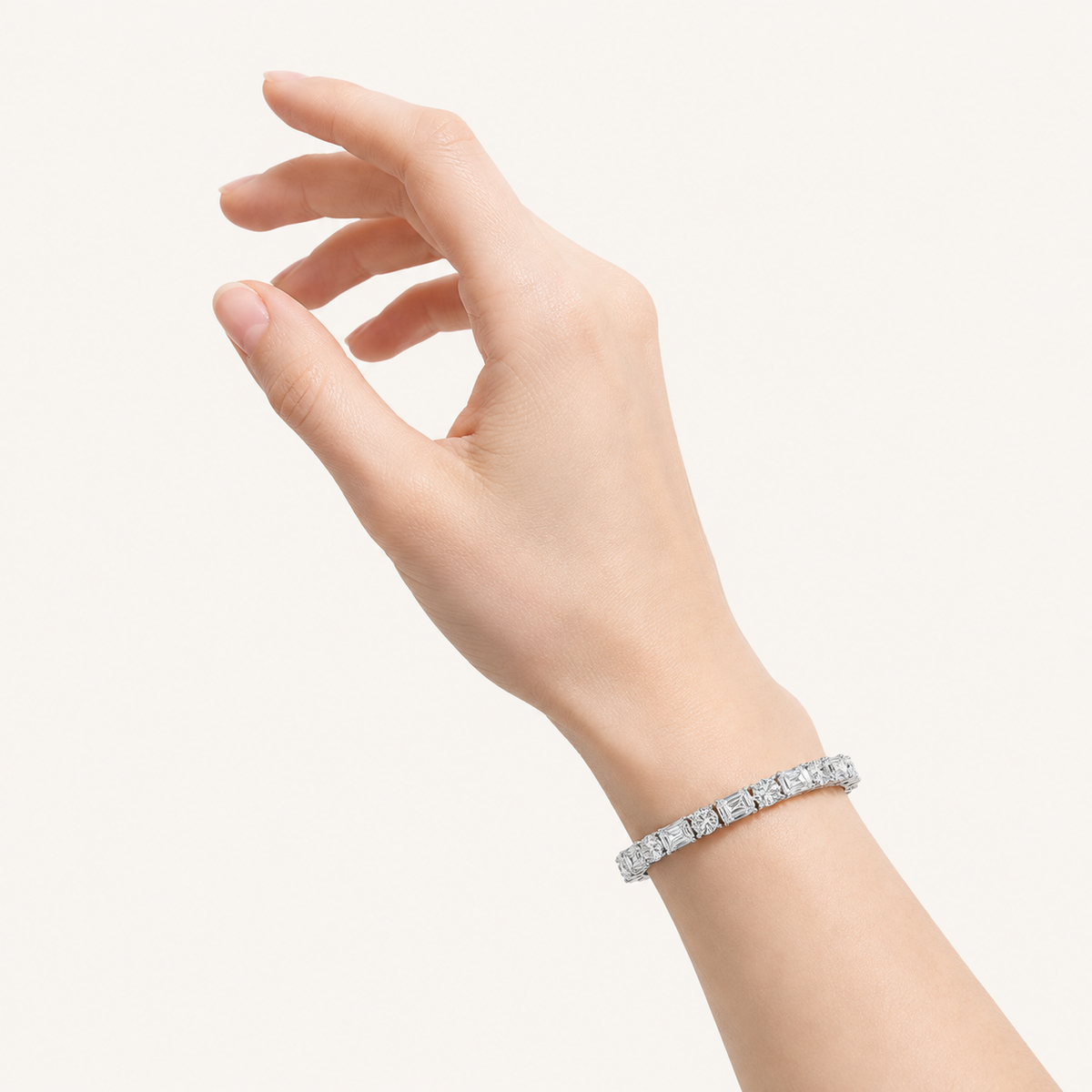 15CT Emerald And Round Cut Lab Grown Diamond Bracelet